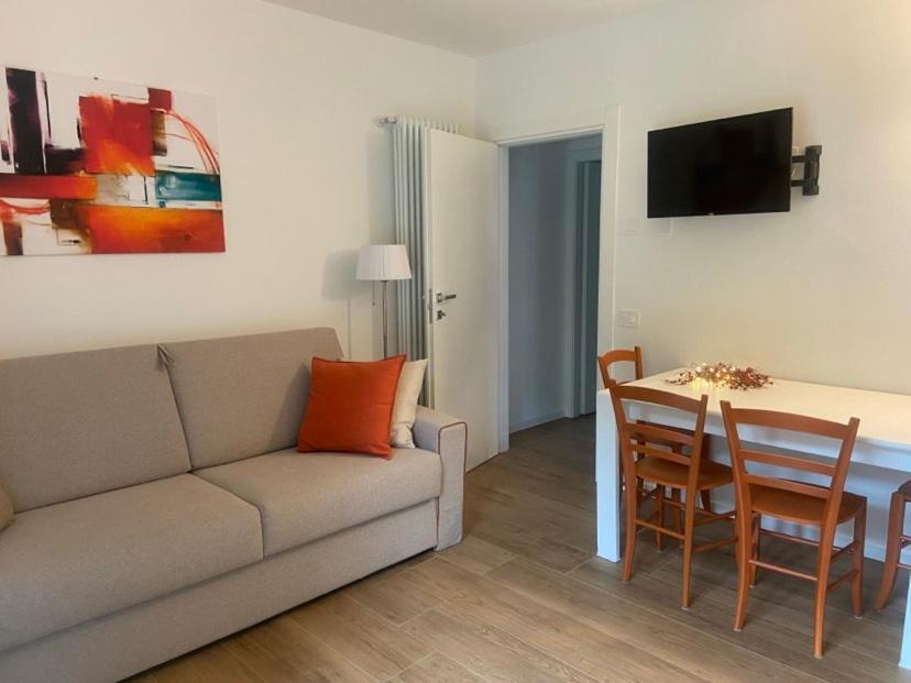 Casa Vacanze La Brenta Chiavenna Pokój zdjęcie